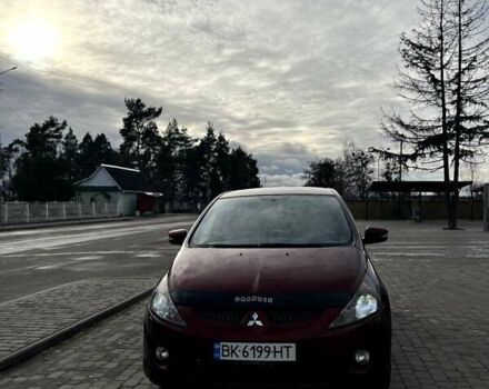 Червоний Міцубісі Грандіс, об'ємом двигуна 2.38 л та пробігом 341 тис. км за 3900 $, фото 2 на Automoto.ua