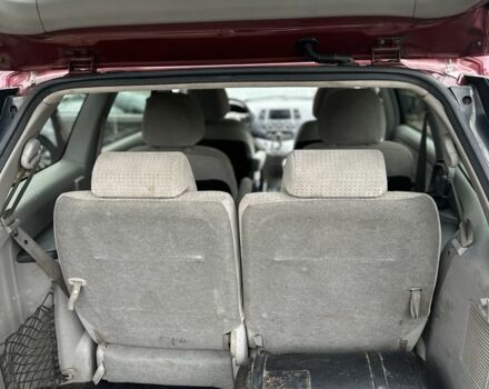 Красный Мицубиси Грандис, объемом двигателя 2.4 л и пробегом 300 тыс. км за 4850 $, фото 10 на Automoto.ua