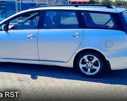 Мицубиси Грандис 2005 в Николаеве на Automoto.ua Красный Мицубиси Грандис, объемом двигателя 1.5 л и пробегом 300 тыс. км за 5300 $, фото 4 на Automoto.ua