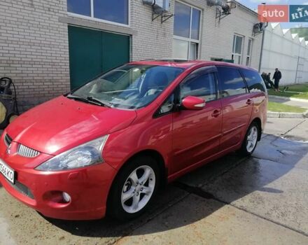 Красный Мицубиси Грандис, объемом двигателя 1.97 л и пробегом 235 тыс. км за 7100 $, фото 1 на Automoto.ua