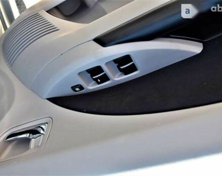 Міцубісі Грандіс, об'ємом двигуна 2 л та пробігом 237 тис. км за 8500 $, фото 17 на Automoto.ua