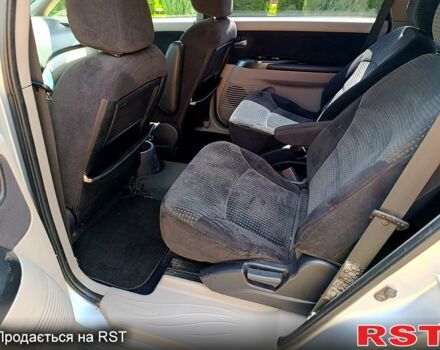 Мицубиси Грандис, объемом двигателя 2.4 л и пробегом 0 тыс. км за 4700 $, фото 4 на Automoto.ua