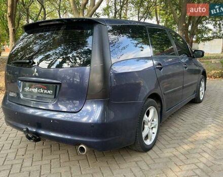Мицубиси Грандис, объемом двигателя 2.38 л и пробегом 280 тыс. км за 5999 $, фото 2 на Automoto.ua