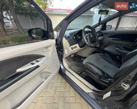 Мицубиси Грандис, объемом двигателя 2.38 л и пробегом 280 тыс. км за 5999 $, фото 9 на Automoto.ua