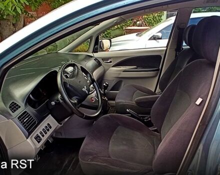 Мицубиси Грандис 2007 в Кропивницком (Кировограде) на Automoto.ua Мицубиси Грандис, объемом двигателя 2 л и пробегом 242 тыс. км за 5200 $, фото 5 на Automoto.ua