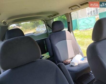 Мицубиси Грандис, объемом двигателя 2 л и пробегом 295 тыс. км за 6500 $, фото 6 на Automoto.ua