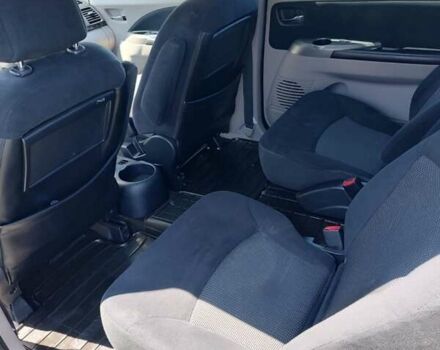 Мицубиси Грандис, объемом двигателя 2 л и пробегом 295 тыс. км за 6500 $, фото 15 на Automoto.ua