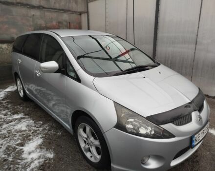 Сірий Міцубісі Грандіс, об'ємом двигуна 2.4 л та пробігом 288 тис. км за 6000 $, фото 11 на Automoto.ua