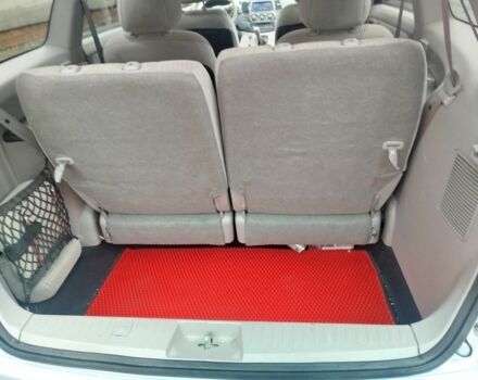 Сірий Міцубісі Грандіс, об'ємом двигуна 2.4 л та пробігом 288 тис. км за 6000 $, фото 4 на Automoto.ua