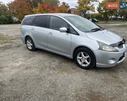 Сірий Міцубісі Грандіс, об'ємом двигуна 2.4 л та пробігом 282 тис. км за 5200 $, фото 4 на Automoto.ua