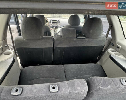 Сірий Міцубісі Грандіс, об'ємом двигуна 2.4 л та пробігом 396 тис. км за 3999 $, фото 29 на Automoto.ua