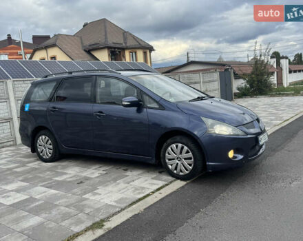 Сірий Міцубісі Грандіс, об'ємом двигуна 2.4 л та пробігом 396 тис. км за 3999 $, фото 14 на Automoto.ua