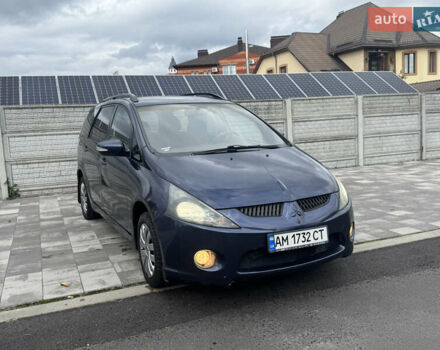 Сірий Міцубісі Грандіс, об'ємом двигуна 2.4 л та пробігом 396 тис. км за 3999 $, фото 16 на Automoto.ua