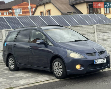 Сірий Міцубісі Грандіс, об'ємом двигуна 2.4 л та пробігом 396 тис. км за 3999 $, фото 21 на Automoto.ua