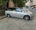 Сірий Міцубісі Грандіс, об'ємом двигуна 2.4 л та пробігом 249 тис. км за 5000 $, фото 1 на Automoto.ua