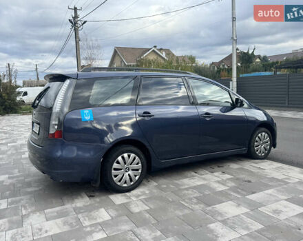 Сірий Міцубісі Грандіс, об'ємом двигуна 2.4 л та пробігом 396 тис. км за 3999 $, фото 13 на Automoto.ua