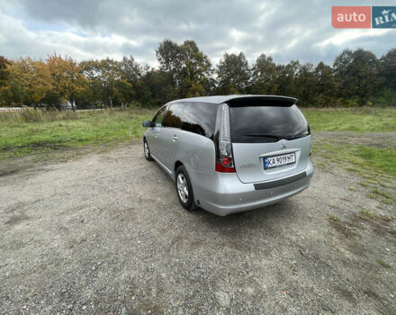 Сірий Міцубісі Грандіс, об'ємом двигуна 2.4 л та пробігом 282 тис. км за 5200 $, фото 8 на Automoto.ua