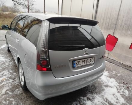 Сірий Міцубісі Грандіс, об'ємом двигуна 2.4 л та пробігом 288 тис. км за 6000 $, фото 14 на Automoto.ua