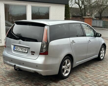Серый Мицубиси Грандис, объемом двигателя 2.4 л и пробегом 263 тыс. км за 5300 $, фото 8 на Automoto.ua