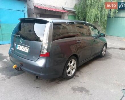 Серый Мицубиси Грандис, объемом двигателя 1.97 л и пробегом 313 тыс. км за 5000 $, фото 6 на Automoto.ua
