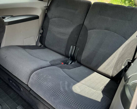 Серый Мицубиси Грандис, объемом двигателя 2 л и пробегом 285 тыс. км за 7000 $, фото 8 на Automoto.ua