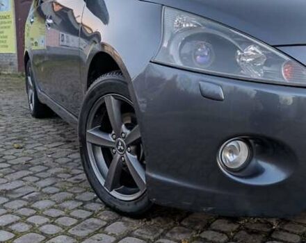 Серый Мицубиси Грандис, объемом двигателя 2 л и пробегом 282 тыс. км за 6700 $, фото 4 на Automoto.ua