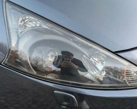 Серый Мицубиси Грандис, объемом двигателя 2 л и пробегом 282 тыс. км за 6700 $, фото 2 на Automoto.ua