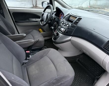 Серый Мицубиси Грандис, объемом двигателя 2 л и пробегом 200 тыс. км за 2450 $, фото 8 на Automoto.ua