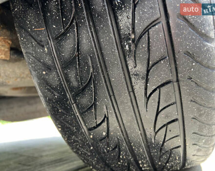 Серый Мицубиси Грандис, объемом двигателя 2 л и пробегом 285 тыс. км за 7000 $, фото 16 на Automoto.ua