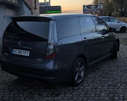 Серый Мицубиси Грандис, объемом двигателя 2 л и пробегом 282 тыс. км за 6700 $, фото 5 на Automoto.ua