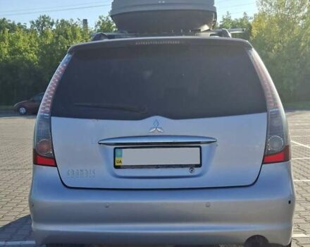 Серый Мицубиси Грандис, объемом двигателя 2.38 л и пробегом 215 тыс. км за 4619 $, фото 14 на Automoto.ua