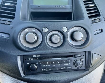 Серый Мицубиси Грандис, объемом двигателя 2.4 л и пробегом 210 тыс. км за 6800 $, фото 4 на Automoto.ua