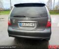 Сірий Міцубісі Грандіс, об'ємом двигуна 2.4 л та пробігом 250 тис. км за 6000 $, фото 1 на Automoto.ua