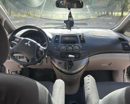 Мицубиси Грандис 2006 в Нежине на Automoto.ua Серый Мицубиси Грандис, объемом двигателя 2.4 л и пробегом 300 тыс. км за 7200 $, фото 8 на Automoto.ua