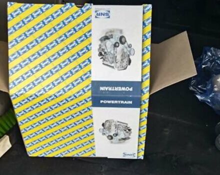 Серый Мицубиси Грандис, объемом двигателя 2 л и пробегом 294 тыс. км за 6650 $, фото 45 на Automoto.ua