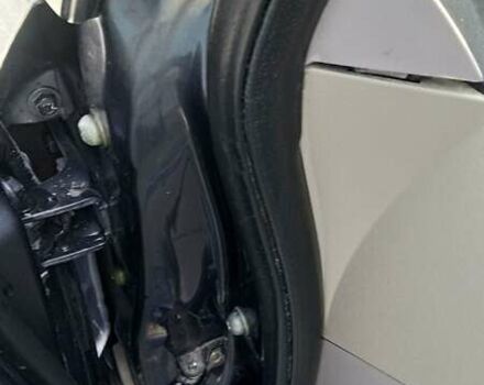 Серый Мицубиси Грандис, объемом двигателя 2 л и пробегом 294 тыс. км за 6650 $, фото 33 на Automoto.ua