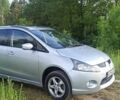 Сірий Міцубісі Грандіс, об'ємом двигуна 2.4 л та пробігом 349 тис. км за 5500 $, фото 1 на Automoto.ua