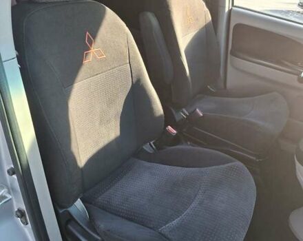 Серый Мицубиси Грандис, объемом двигателя 2.38 л и пробегом 215 тыс. км за 4619 $, фото 21 на Automoto.ua