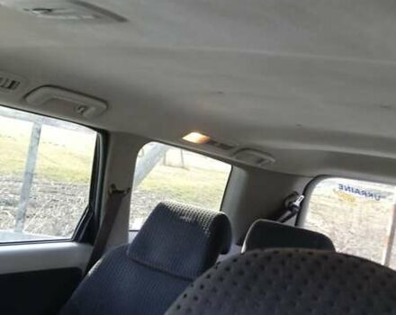 Серый Мицубиси Грандис, объемом двигателя 2 л и пробегом 294 тыс. км за 6650 $, фото 1 на Automoto.ua