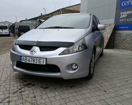 Серый Мицубиси Грандис, объемом двигателя 2 л и пробегом 252 тыс. км за 4999 $, фото 4 на Automoto.ua