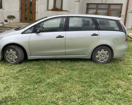 Серый Мицубиси Грандис, объемом двигателя 1.97 л и пробегом 394 тыс. км за 5600 $, фото 2 на Automoto.ua