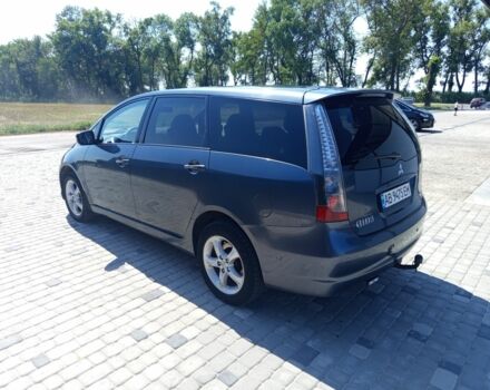 Сірий Міцубісі Грандіс, об'ємом двигуна 2 л та пробігом 320 тис. км за 6550 $, фото 4 на Automoto.ua