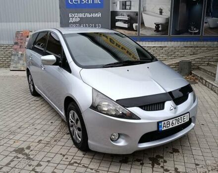 Серый Мицубиси Грандис, объемом двигателя 2 л и пробегом 252 тыс. км за 4999 $, фото 5 на Automoto.ua