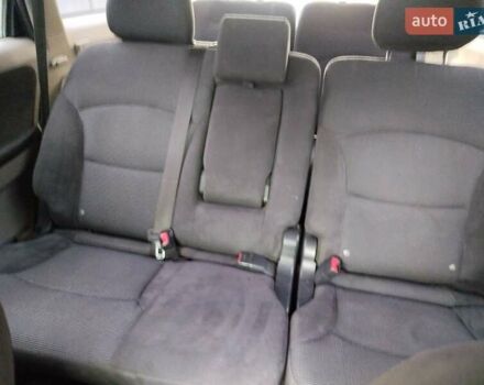 Сірий Міцубісі Грандіс, об'ємом двигуна 2.4 л та пробігом 375 тис. км за 3299 $, фото 4 на Automoto.ua