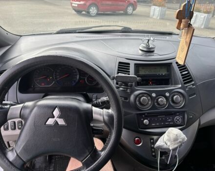 Серый Мицубиси Грандис, объемом двигателя 2.4 л и пробегом 439 тыс. км за 6000 $, фото 11 на Automoto.ua