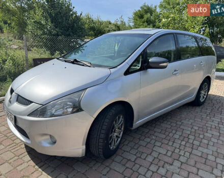 Серый Мицубиси Грандис, объемом двигателя 1.97 л и пробегом 219 тыс. км за 4999 $, фото 1 на Automoto.ua