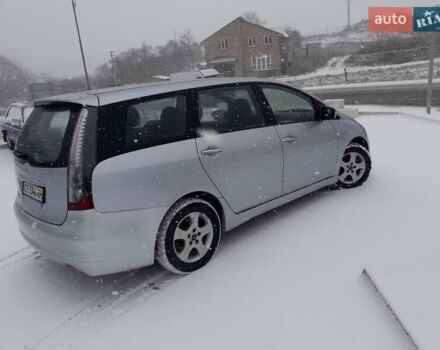 Мицубиси Грандис 2006 в Черновцах на Automoto.ua Серый Мицубиси Грандис, объемом двигателя 2.4 л и пробегом 210 тыс. км за 7300 $, фото 3 на Automoto.ua