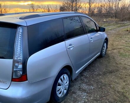 Серый Мицубиси Грандис, объемом двигателя 2.4 л и пробегом 284 тыс. км за 5900 $, фото 2 на Automoto.ua