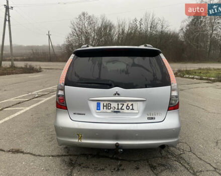 Серый Мицубиси Грандис, объемом двигателя 2 л и пробегом 320 тыс. км за 3599 $, фото 6 на Automoto.ua