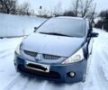 Серый Мицубиси Грандис, объемом двигателя 2.4 л и пробегом 170 тыс. км за 5999 $, фото 1 на Automoto.ua